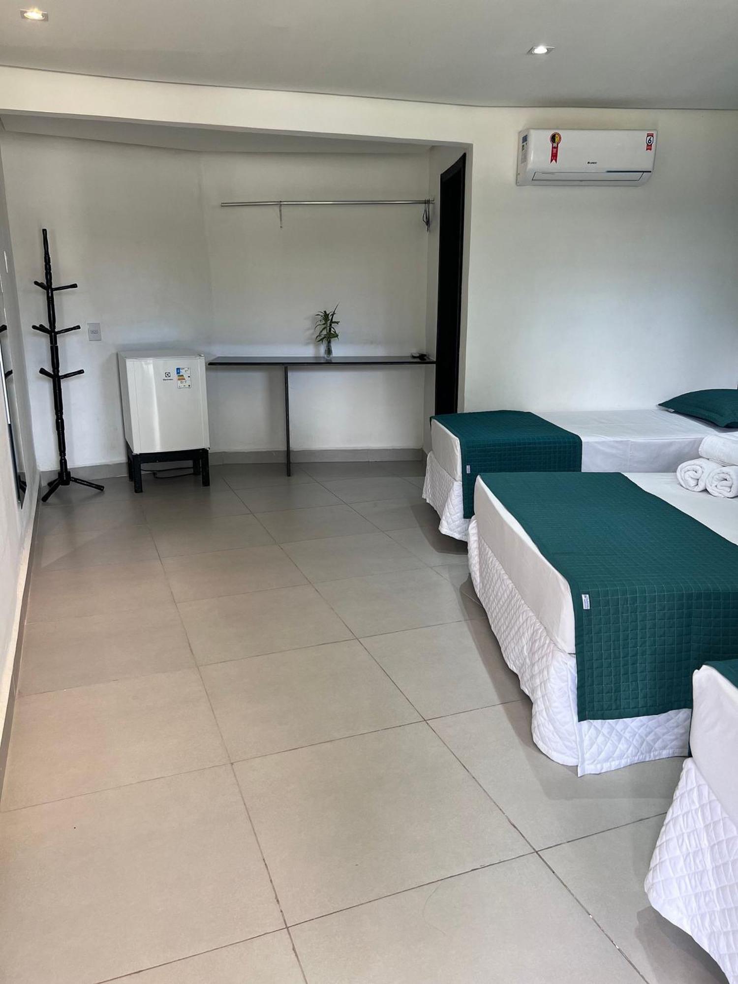 O Beira Mar Praia Hotel Esta Localizado Na Orla, Na Praia De Taperapuan, Cafe Incluso, Wi-Fi 500Mb, Piscinas, Estacionamento Privativo, Ar Condicionado Split, Smart Tv, Frigobar, Porto Seguro Luaran gambar